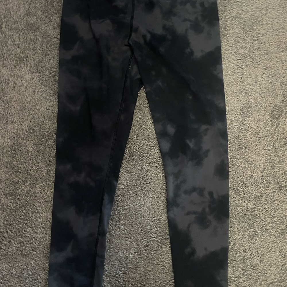 Black Tie-Dye Leggings